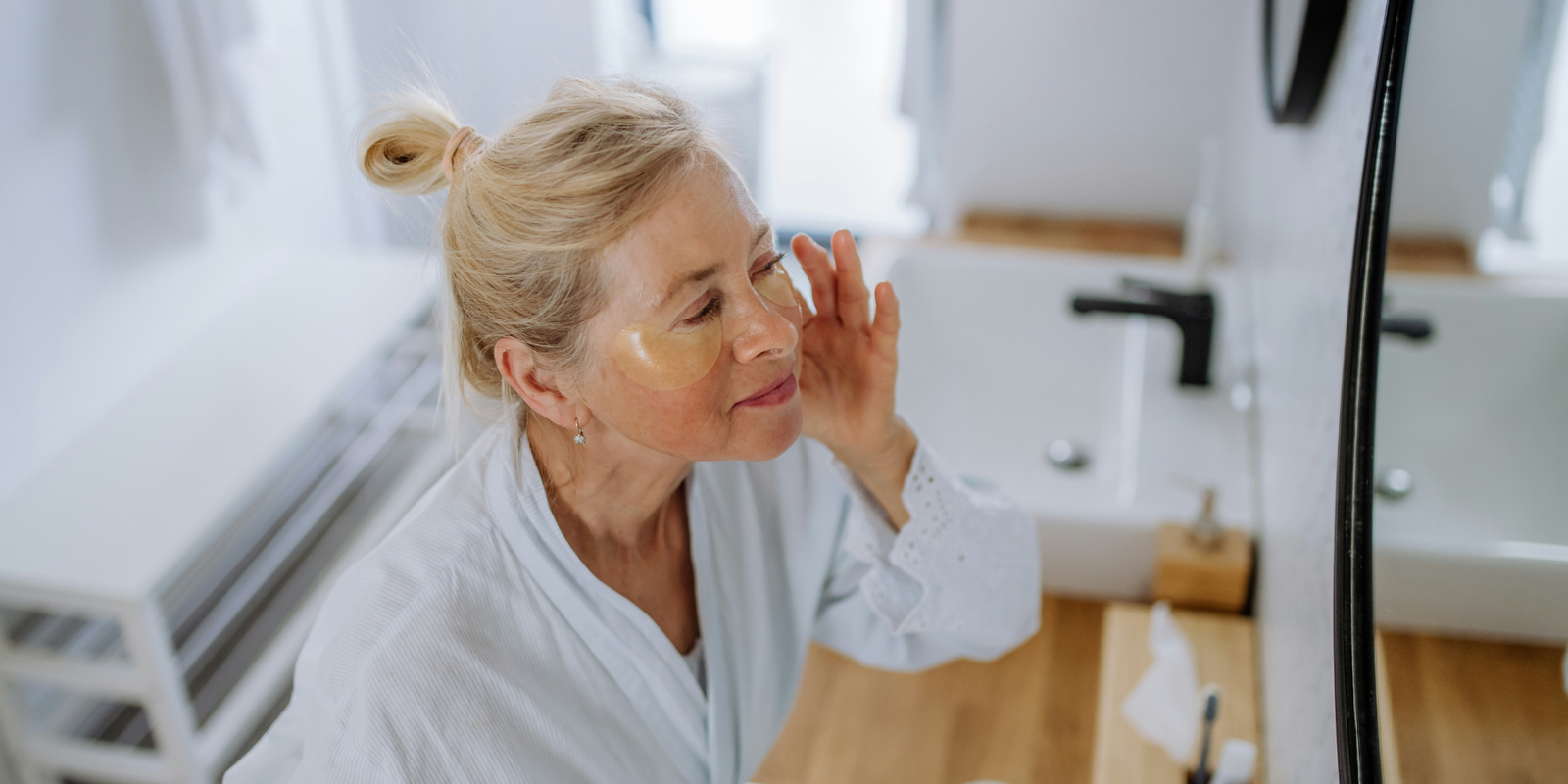 The Best Skincare Routine for Menopause-Related Dryness and Dullness