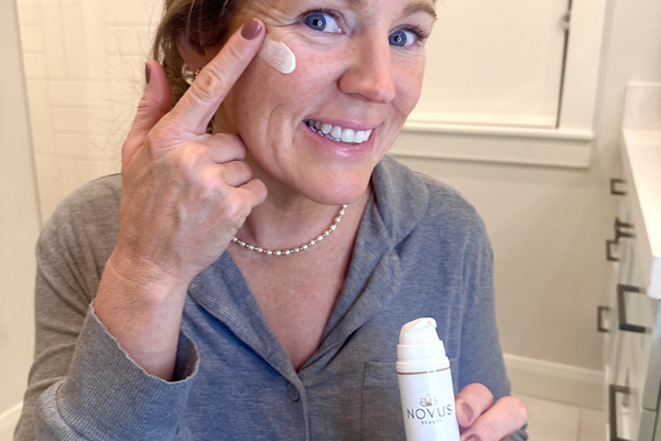 What is Peptide Flooding? The 2026 Trend for Calm, Healthy Skin