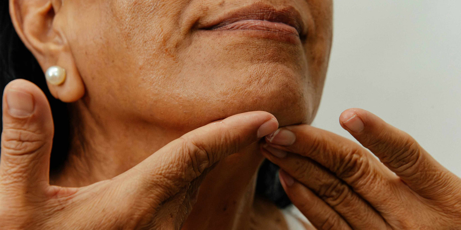 How to Build a Simple Anti-Aging Routine Without Irritation